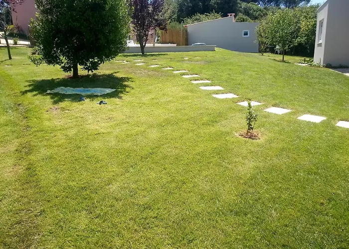 Casal Do Pinheiro בית נופש *